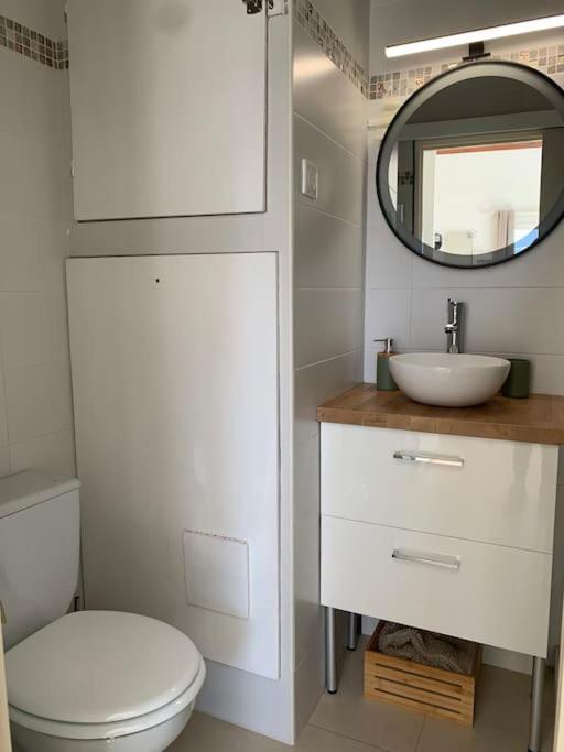 Maisonnette Dans Belle Residence Saint-Vallier-de-Thiey Kültér fotó